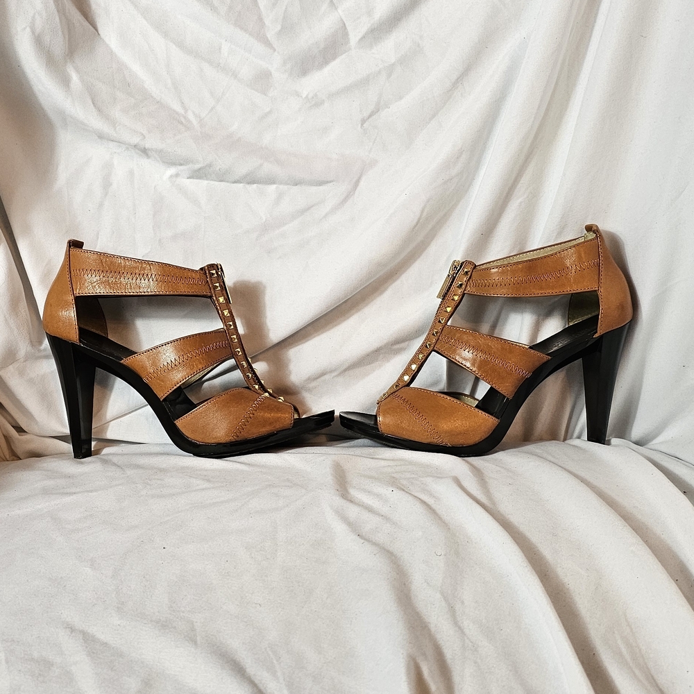 Michael Kors Elegant Carmel Strappy Heels Sz 8